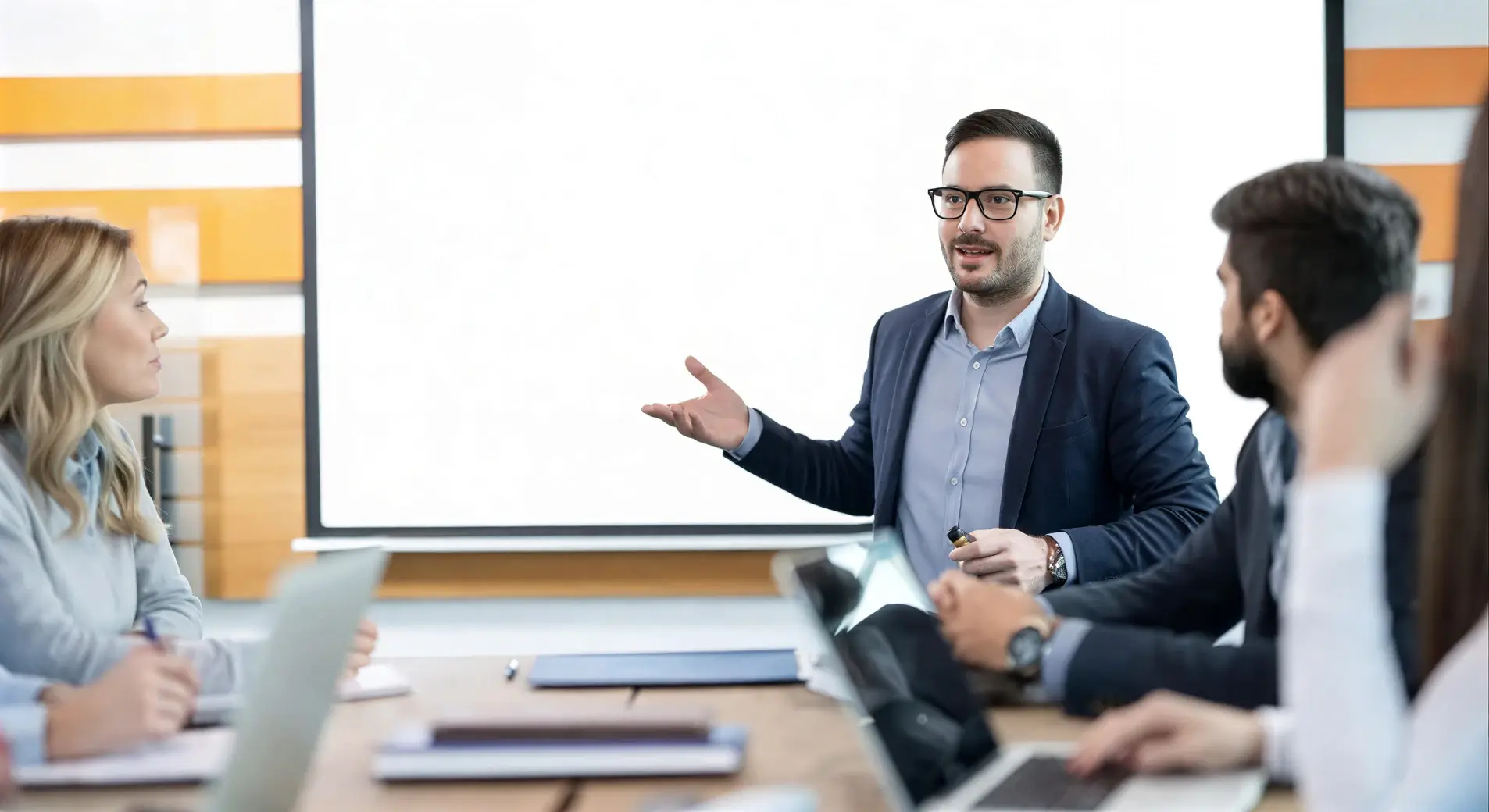 Executive Coaching and Leadership Training Programs 2 one on one executive coaching